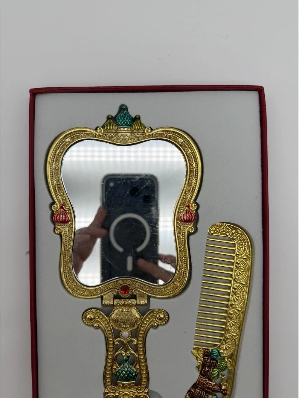 Fine Craftsman Family Ornament Vintage Metal Handheld Makeup Mirror & Comb Set